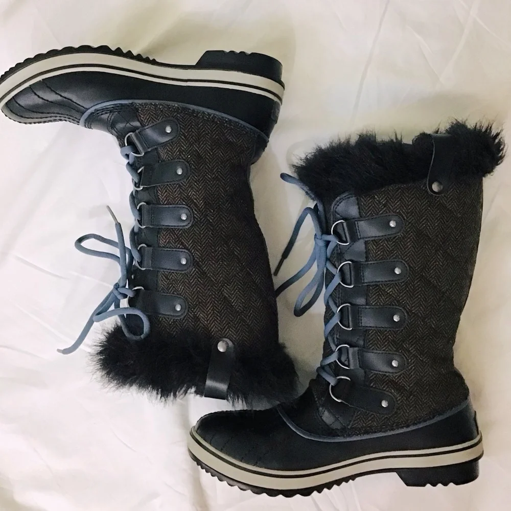 Sorel Tofino Brown Herringbone Snow Boots